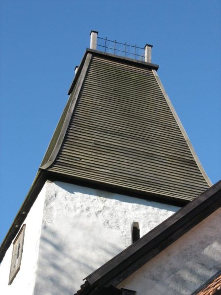 Kumlaby kyrktorn